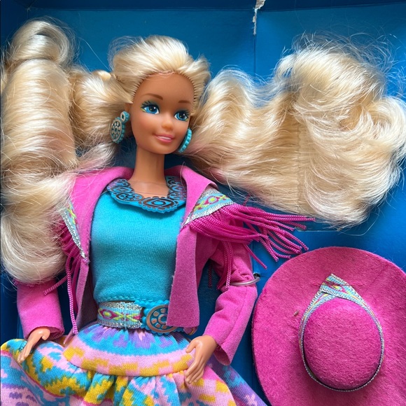 VINTAGE Western Fun BARBIE Mattel 1980’s in original box never removed from card - Picture 12 of 17